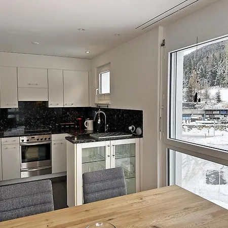 Su48 - Echtholz, 110m2, Sport, Erholung, Mit Garage Apartamento