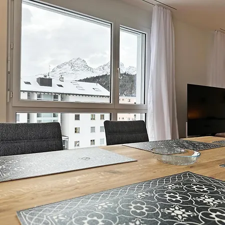 Echtholz, 110m2, Sport, Erholung, Mit Garage - Su48 * St. Moritz