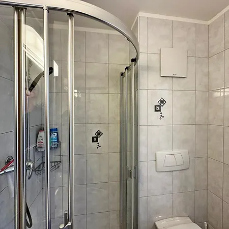 Apartamento Su48 - Echtholz, 110m2, Sport, Erholung, Mit Garage São Moritz