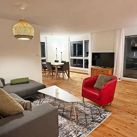 아파트 Echtholz, 110m2, Sport, Erholung, Mit Garage - Su48 *