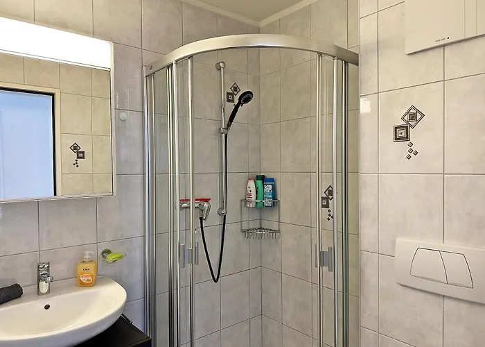 Echtholz, 110m2, Sport, Erholung, Mit Garage - Su48 Апартаменти Санкт-Моріц