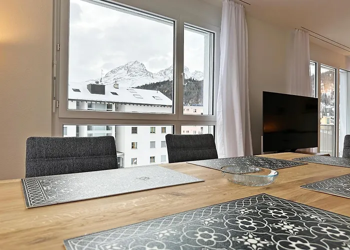 Echtholz, 110m2, Sport, Erholung, Mit Garage - Su48 * Санкт-Моріц