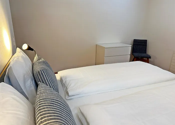 Echtholz, 110m2, Sport, Erholung, Mit Garage - Su48